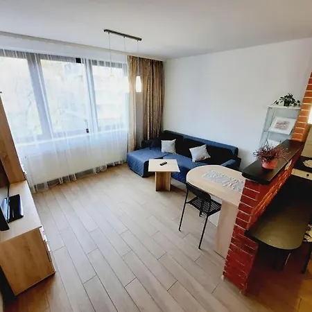 Z Podziemnym Parkingiem Ulica Wroclawska Apartament Kraków